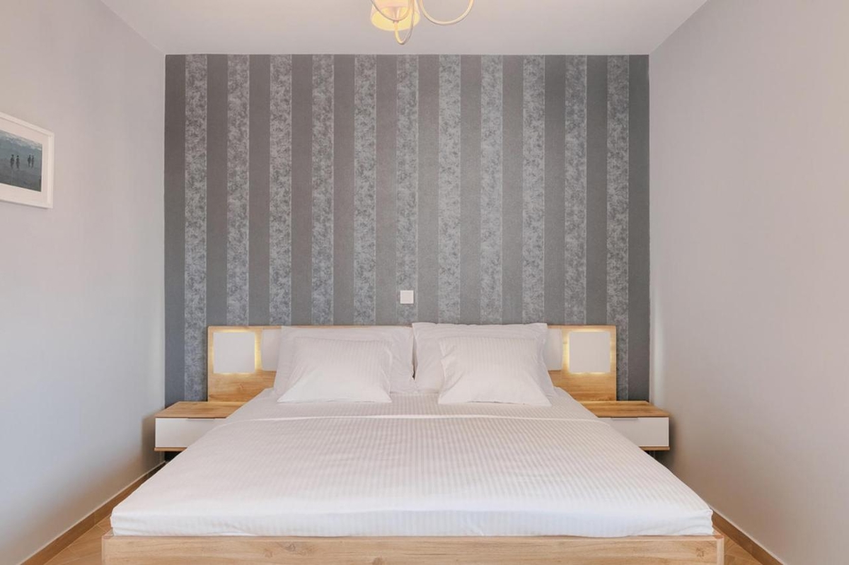 Štinjan, Pula, 180m2