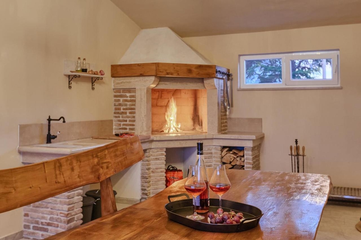 Štinjan, Pula, 180m2