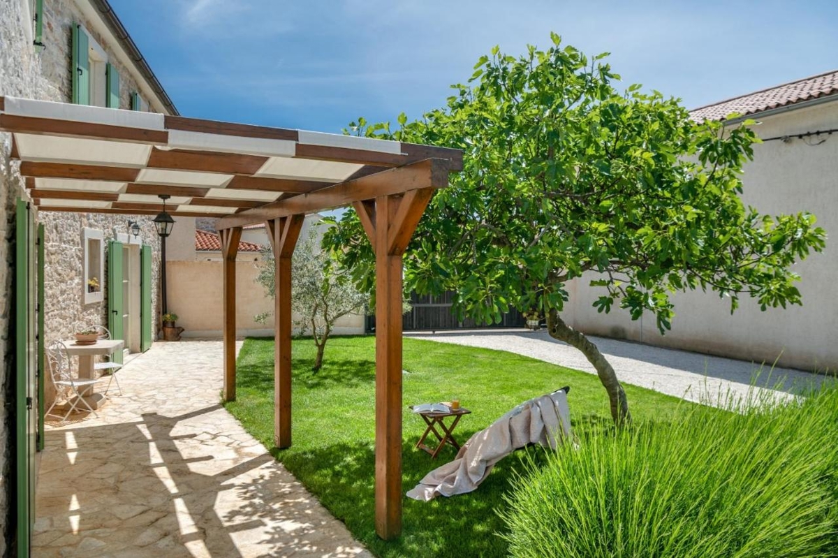 Krnica, Marčana, 150m2