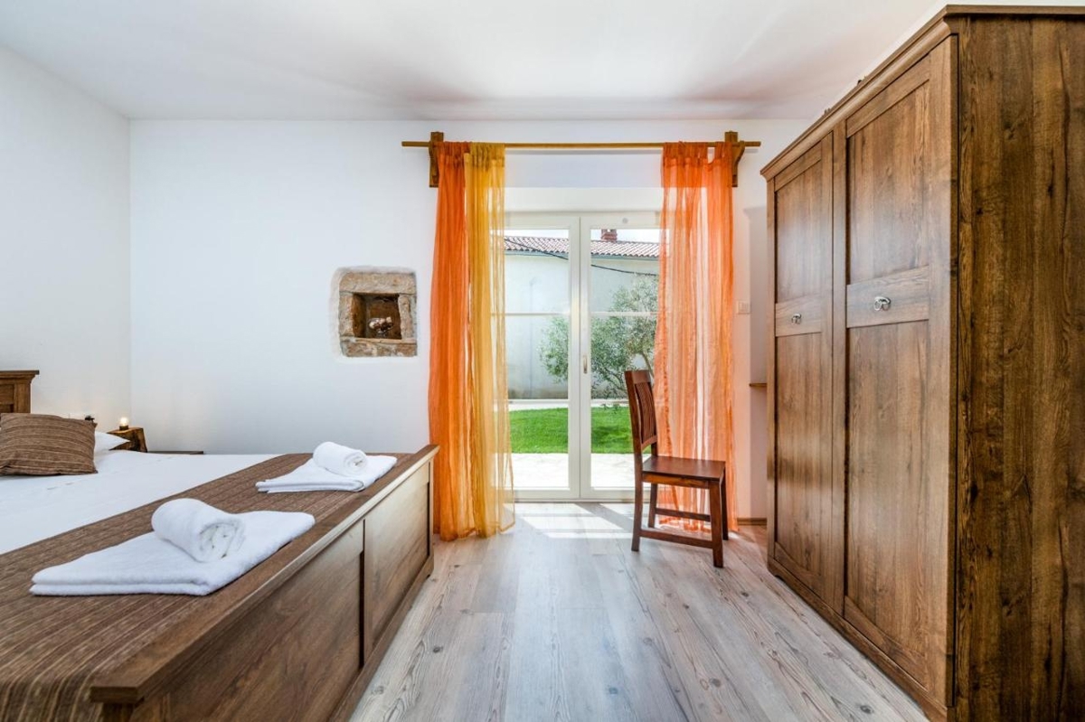 Krnica, Marčana, 150m2