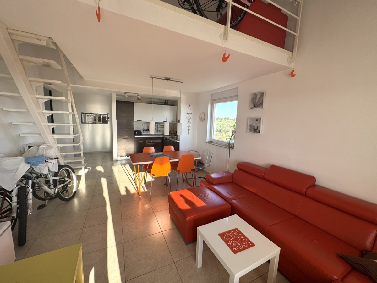 Peroj, Vodnjan, 105m2