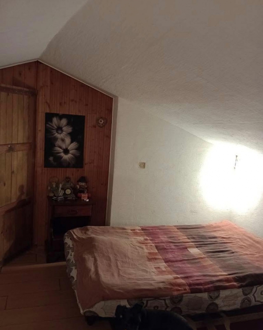 Veli vrh, Pula, 90m2