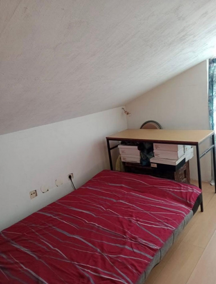 Veli vrh, Pula, 90m2