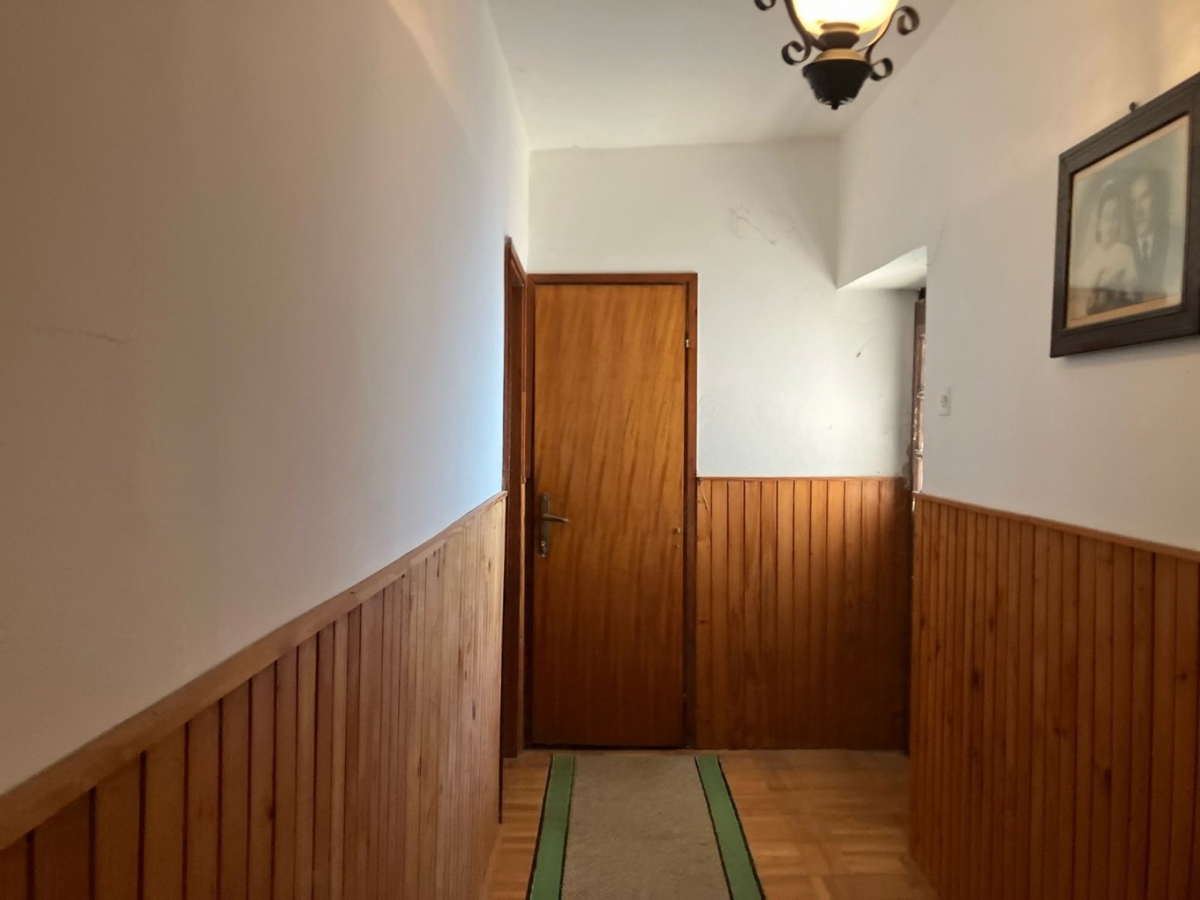 Sveti Lovreč, 285m2