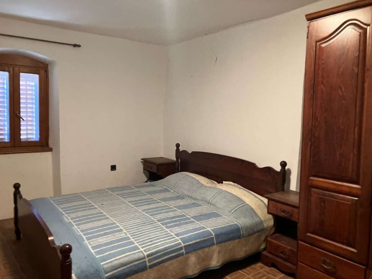 Sveti Lovreč, 285m2