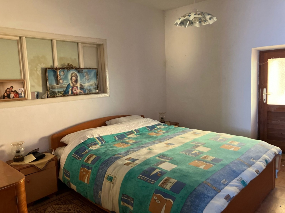 Sveti Lovreč, 285m2