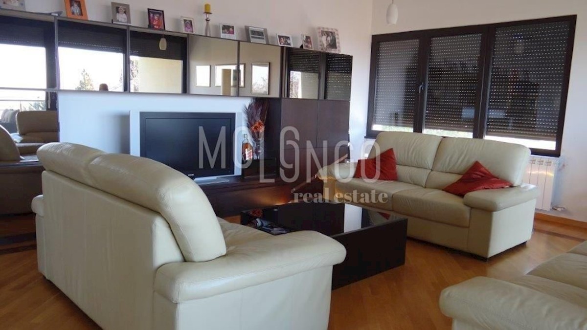 Hiša Baderna, Poreč, 380m2