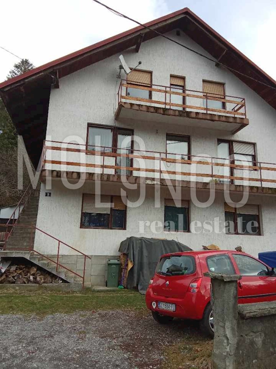 Stanovanje/apartma Dedin, Delnice, 82m2