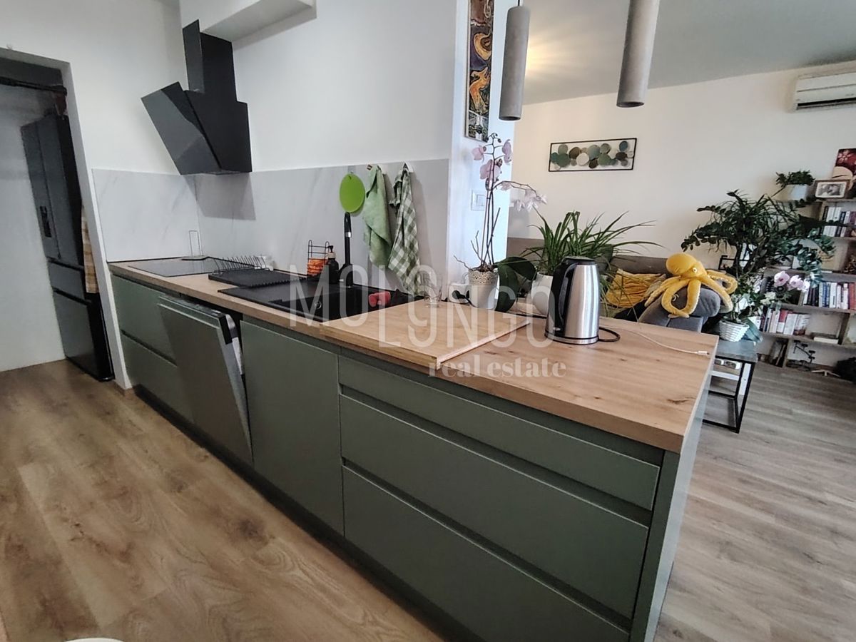 Stanovanje/apartma Pehlin, Rijeka, 69m2