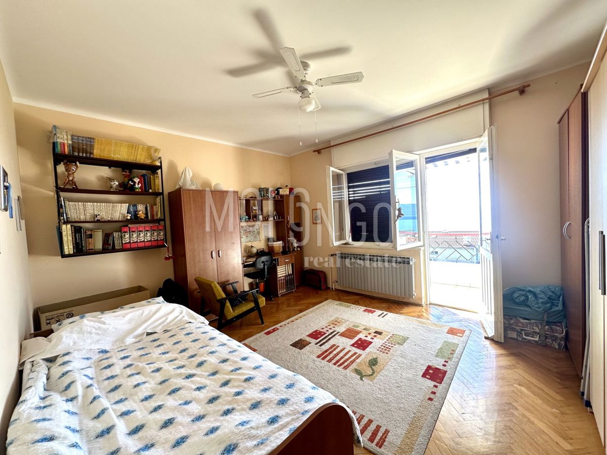 Hiša Kantrida, Rijeka, 386,59m2