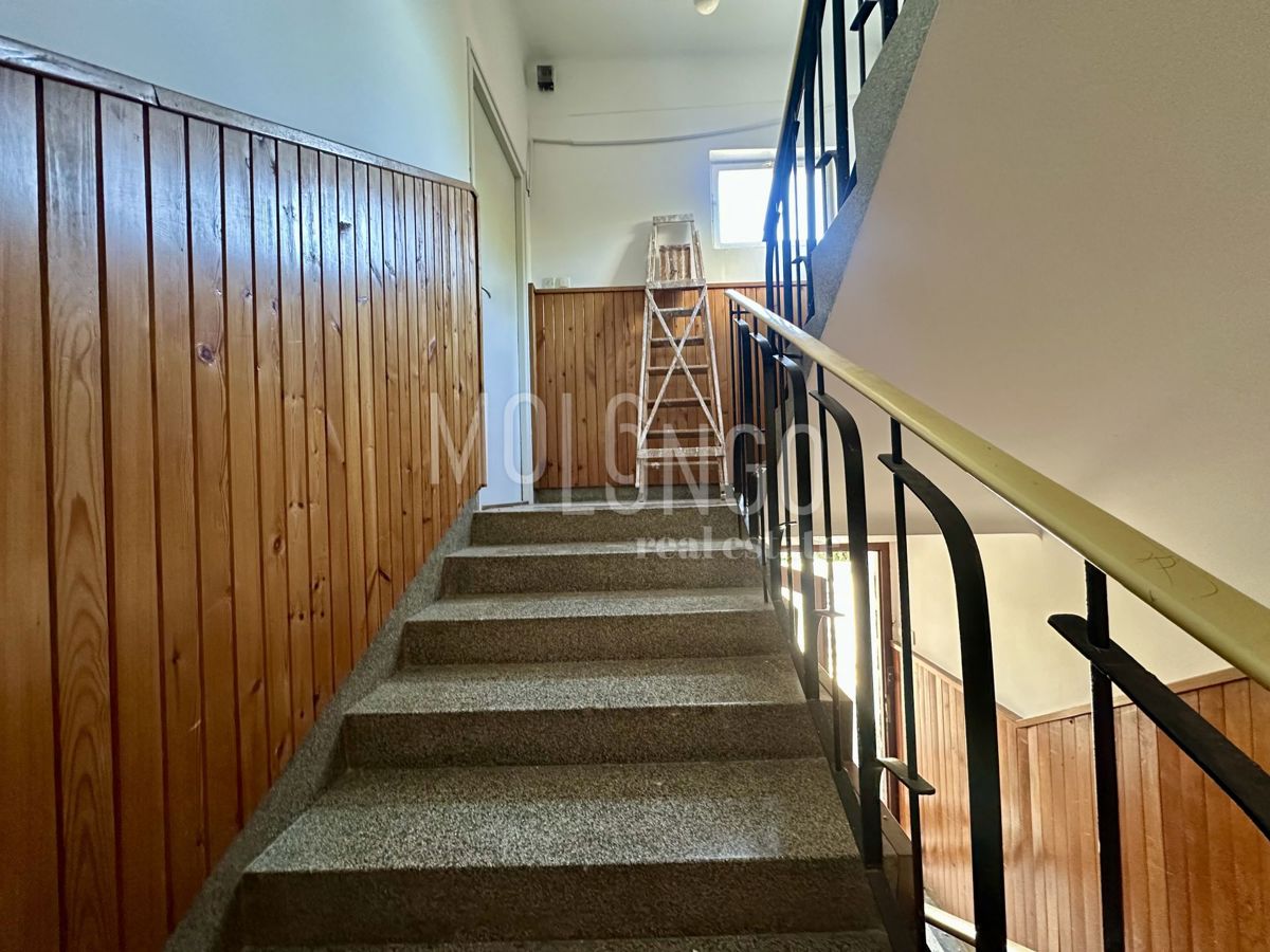 Hiša Kantrida, Rijeka, 386,59m2