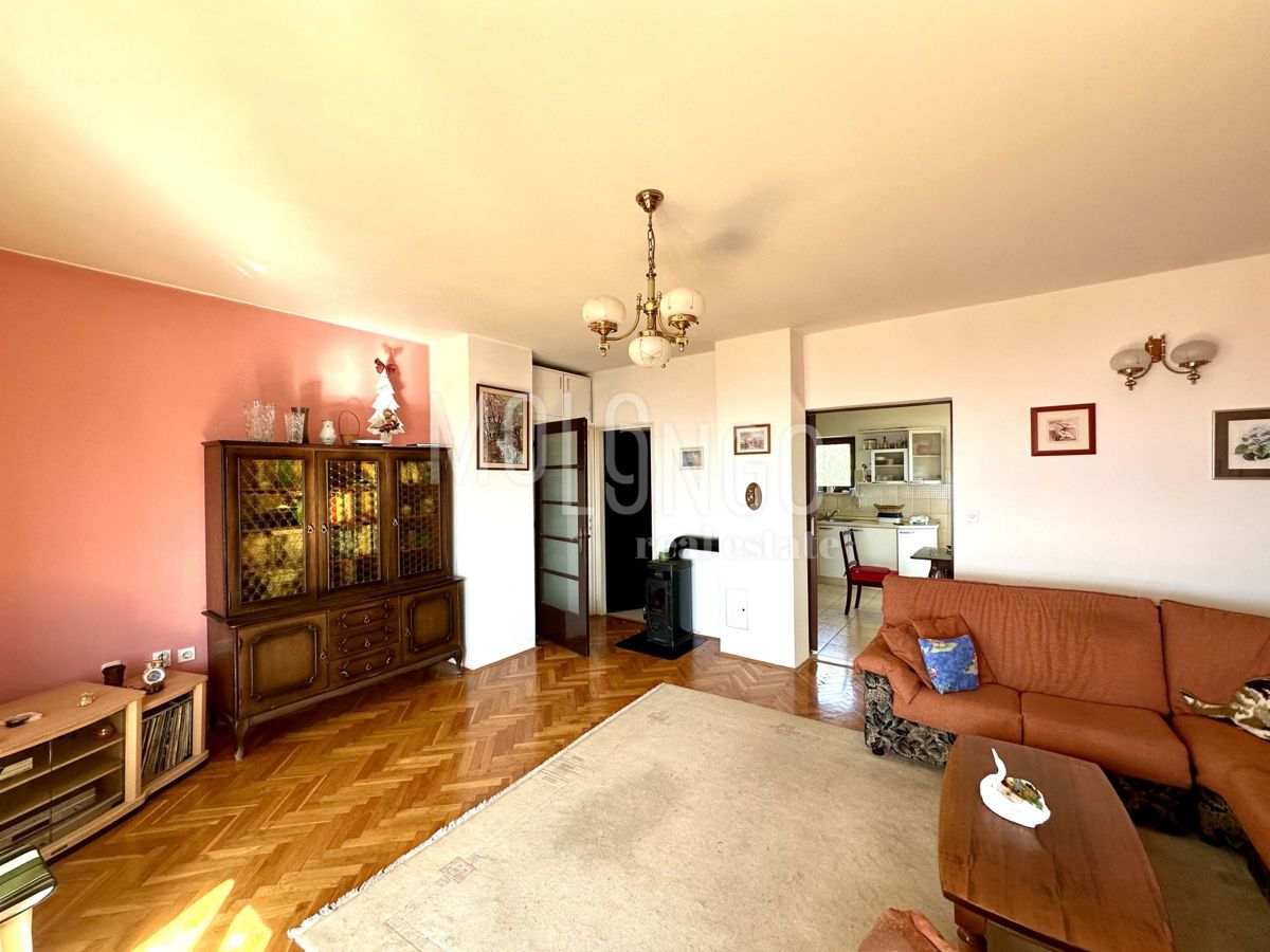 Hiša Kantrida, Rijeka, 386,59m2