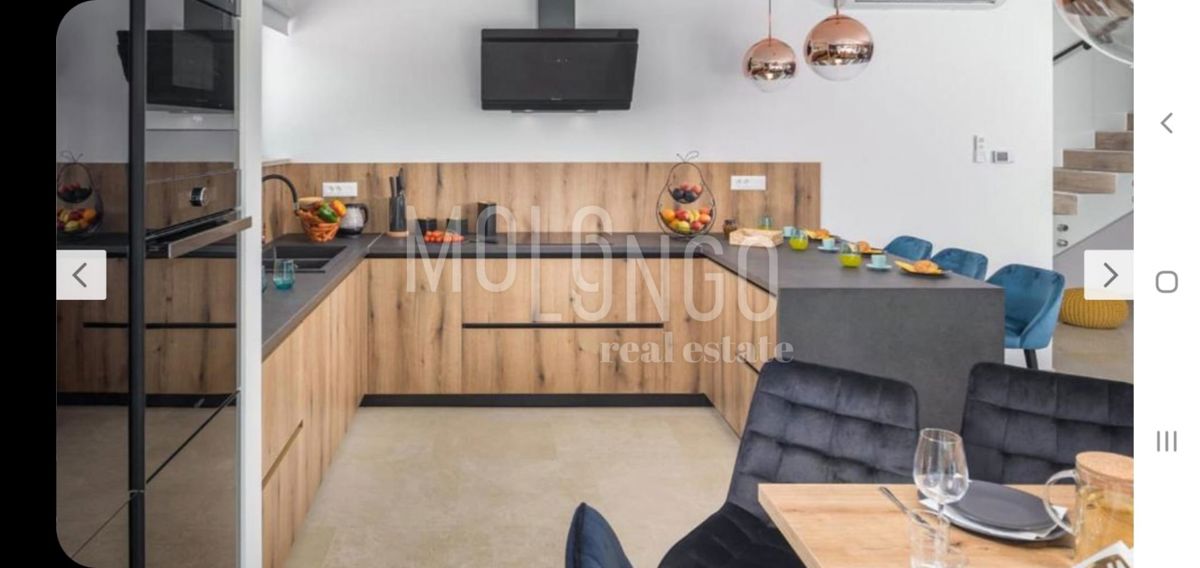 Hiša Šivati, Žminj, 237m2