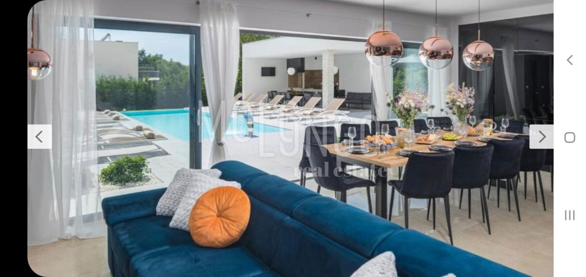 Hiša Šivati, Žminj, 237m2