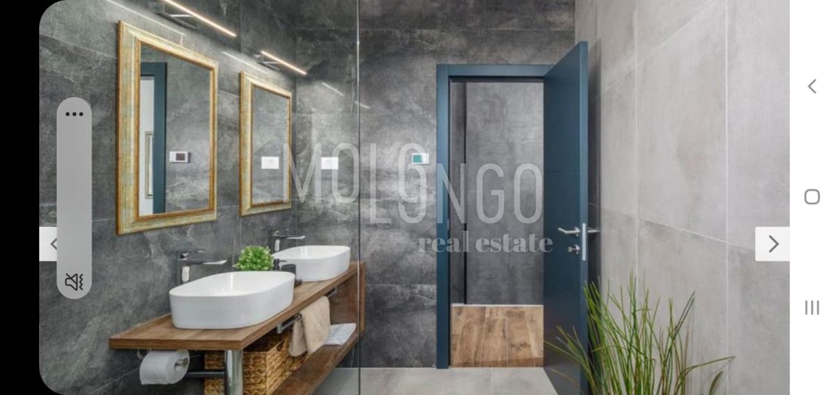 Hiša Šivati, Žminj, 237m2