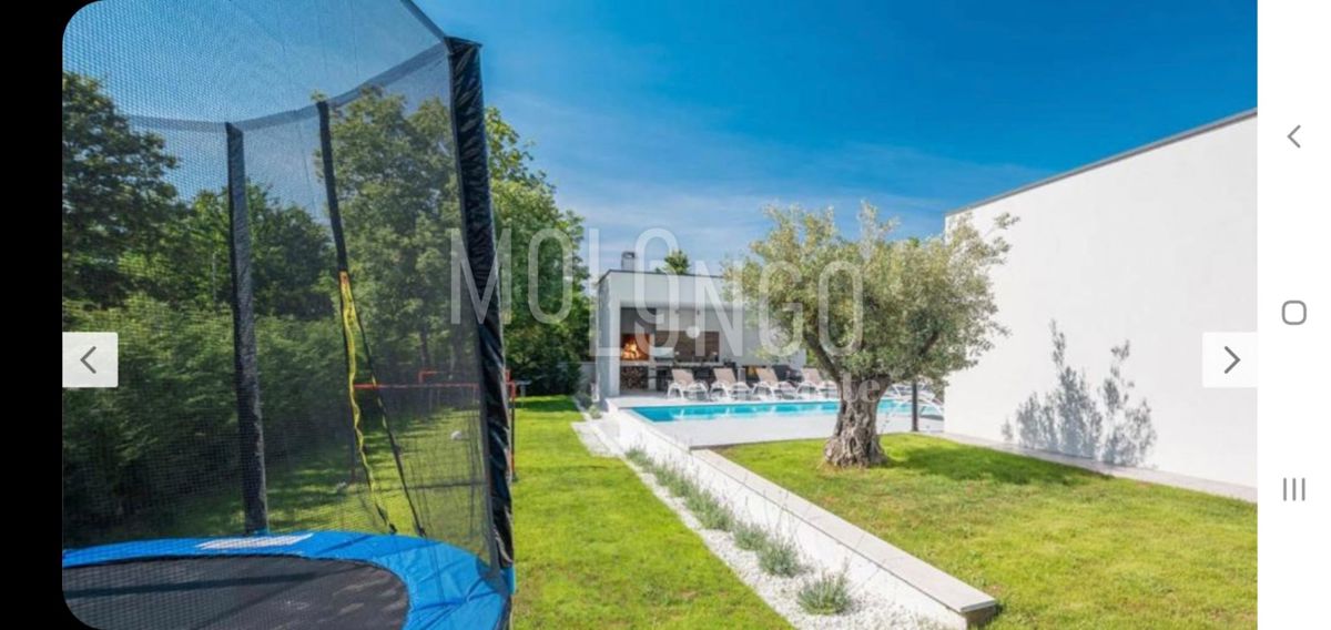 Hiša Šivati, Žminj, 237m2