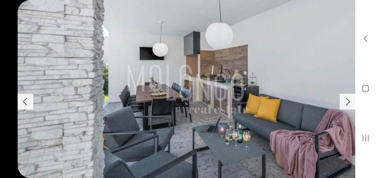 Hiša Šivati, Žminj, 237m2