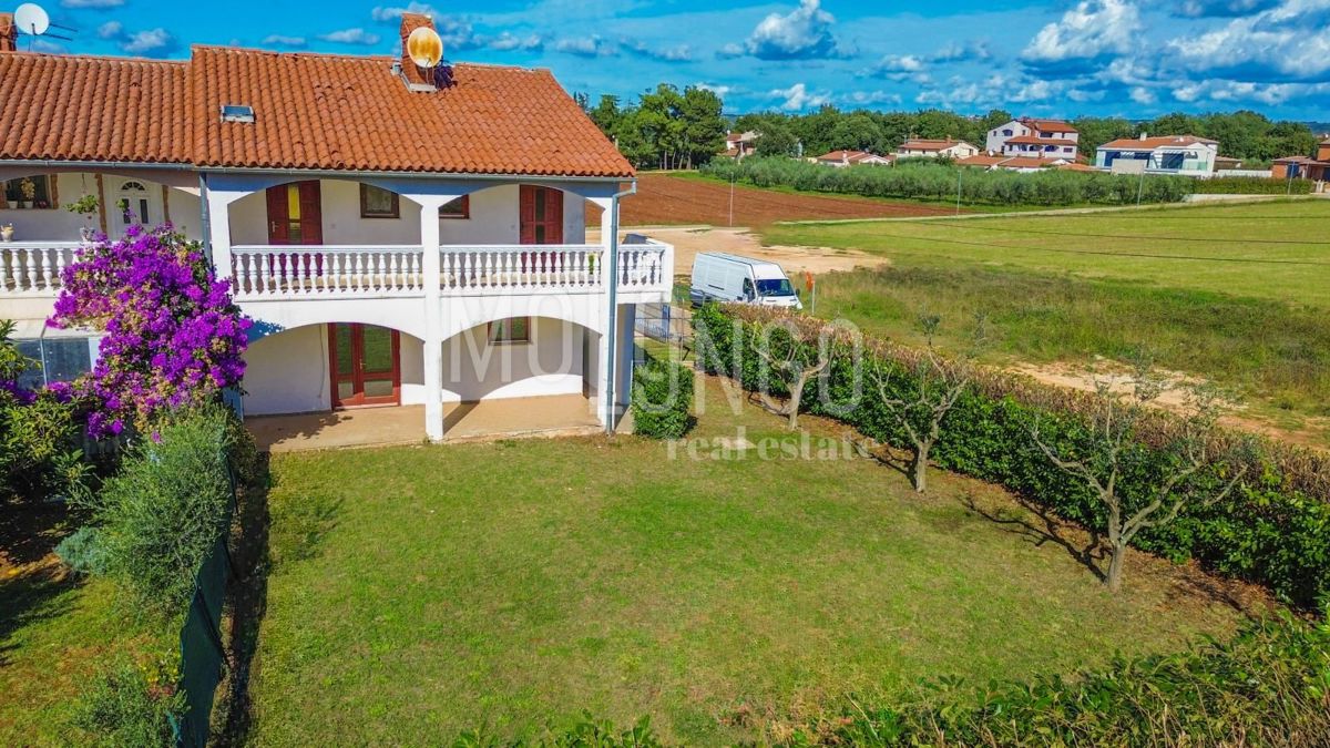 ISTRA, Poreč PRILOŽNOST Hiša v mirnem naselju