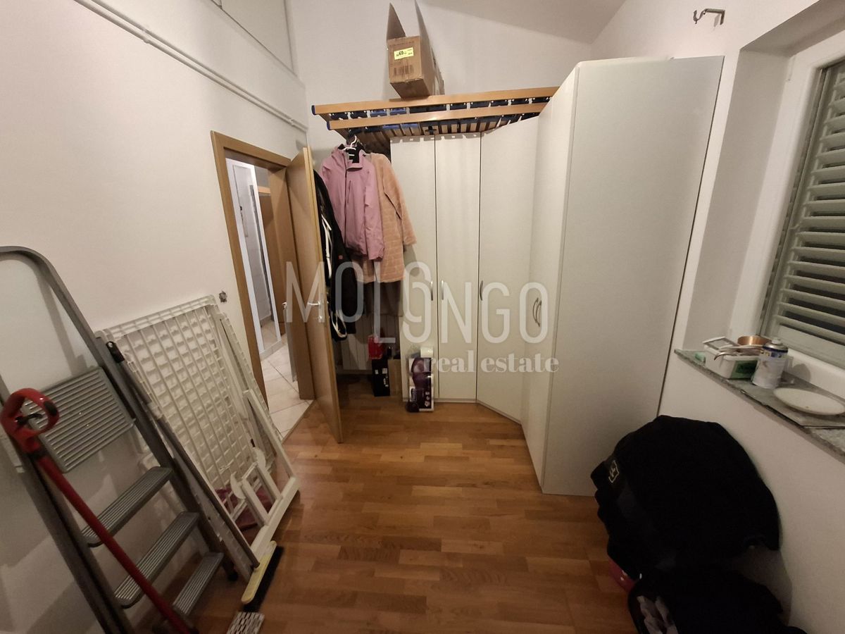 Stanovanje/apartma Kosi, Viškovo, 65m2