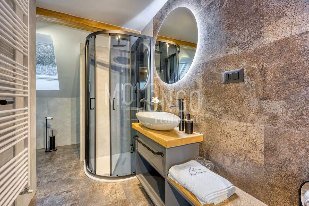 Hiša Fužine, 170m2