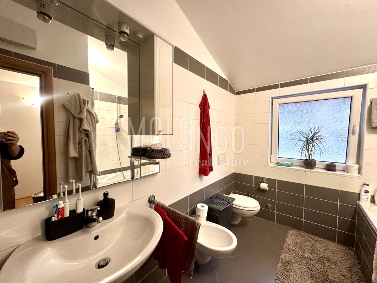 Stanovanje/apartma Opatija - Centar, Opatija, 84,85m2