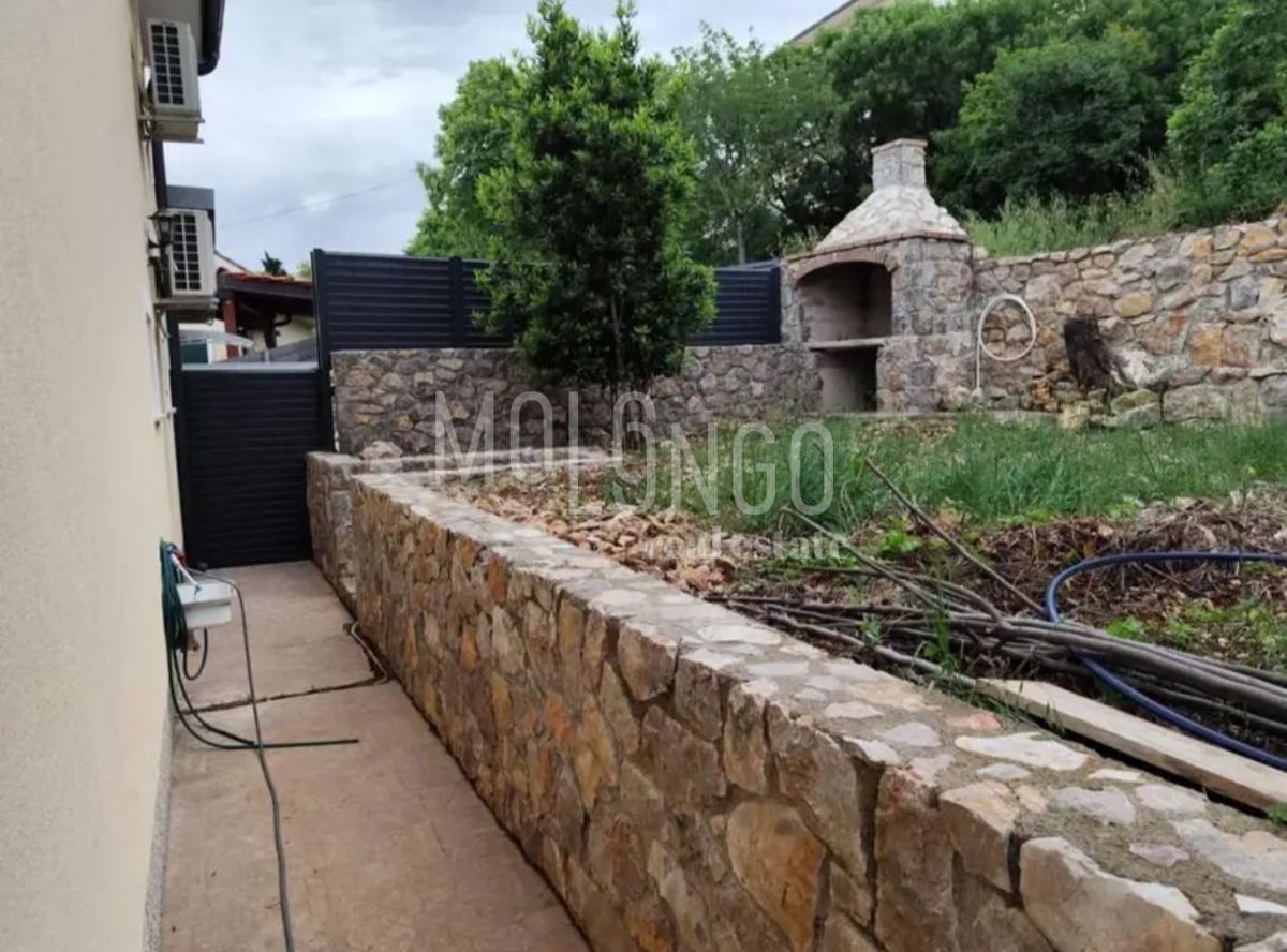 Stanovanje/apartma Dramalj, Crikvenica, 141,35m2