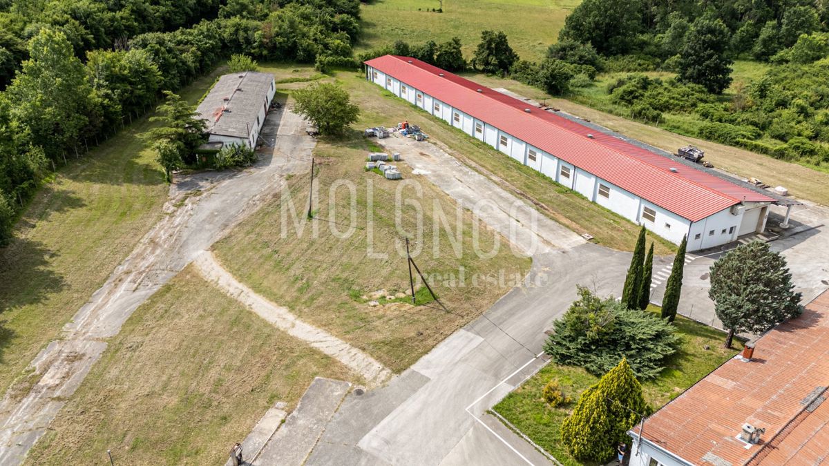 Zemljišče Buzet, 21.000m2