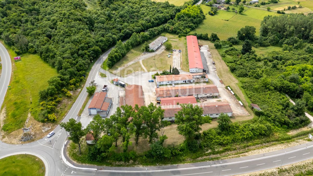 Zemljišče Buzet, 21.000m2