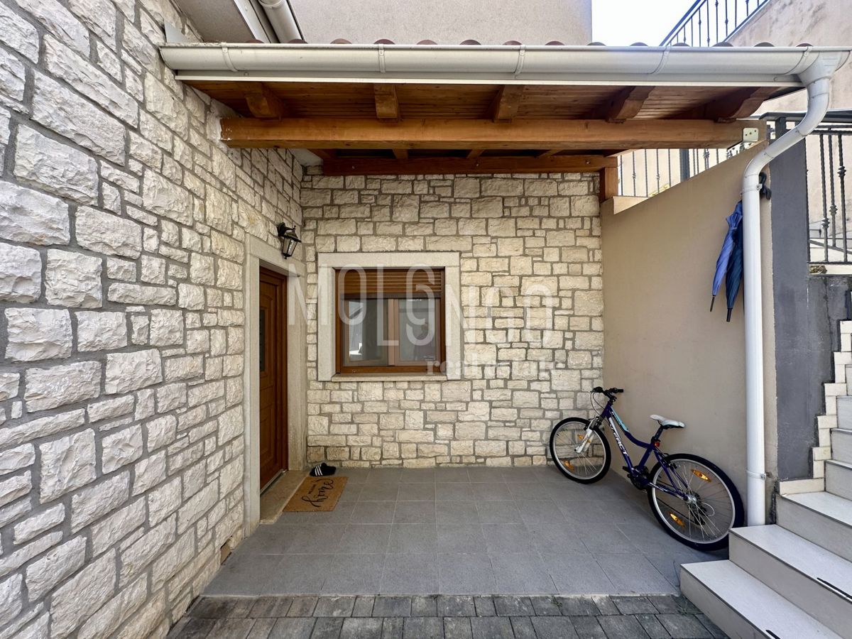 Stanovanje/apartma Donja Vežica, Rijeka, 94m2