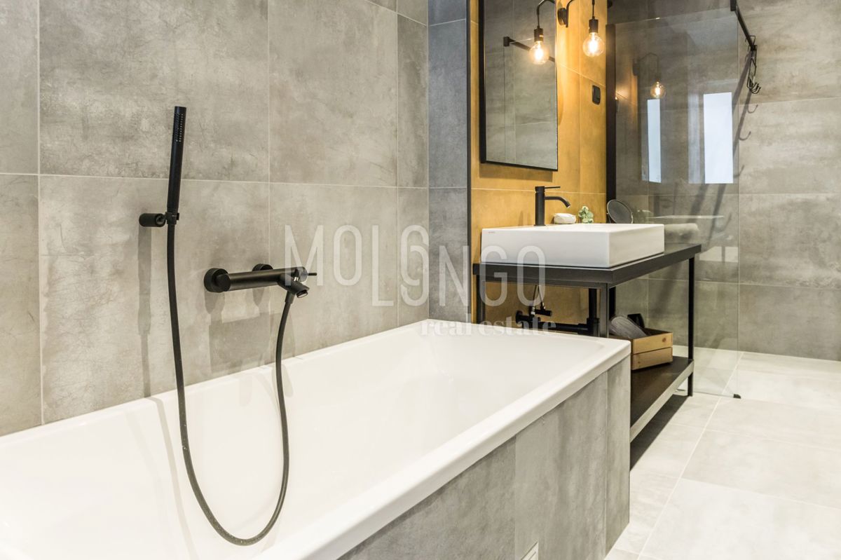 Stanovanje/apartma Centar, Rijeka, 150,68m2