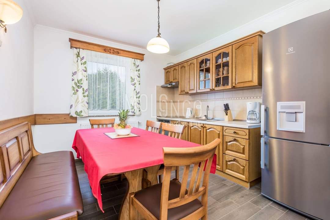 Hiša Jasenak, Ogulin, 1.500m2