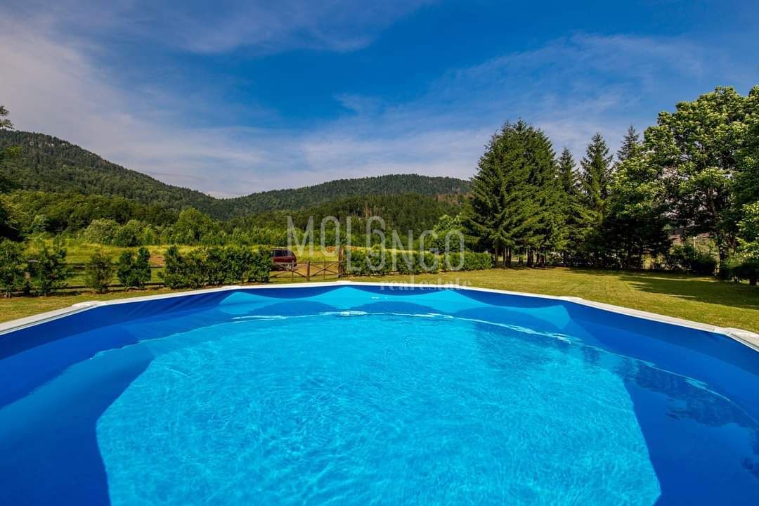 Hiša Jasenak, Ogulin, 1.500m2