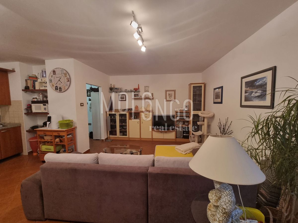 Stanovanje/apartma Gornja Vežica, Rijeka, 69m2