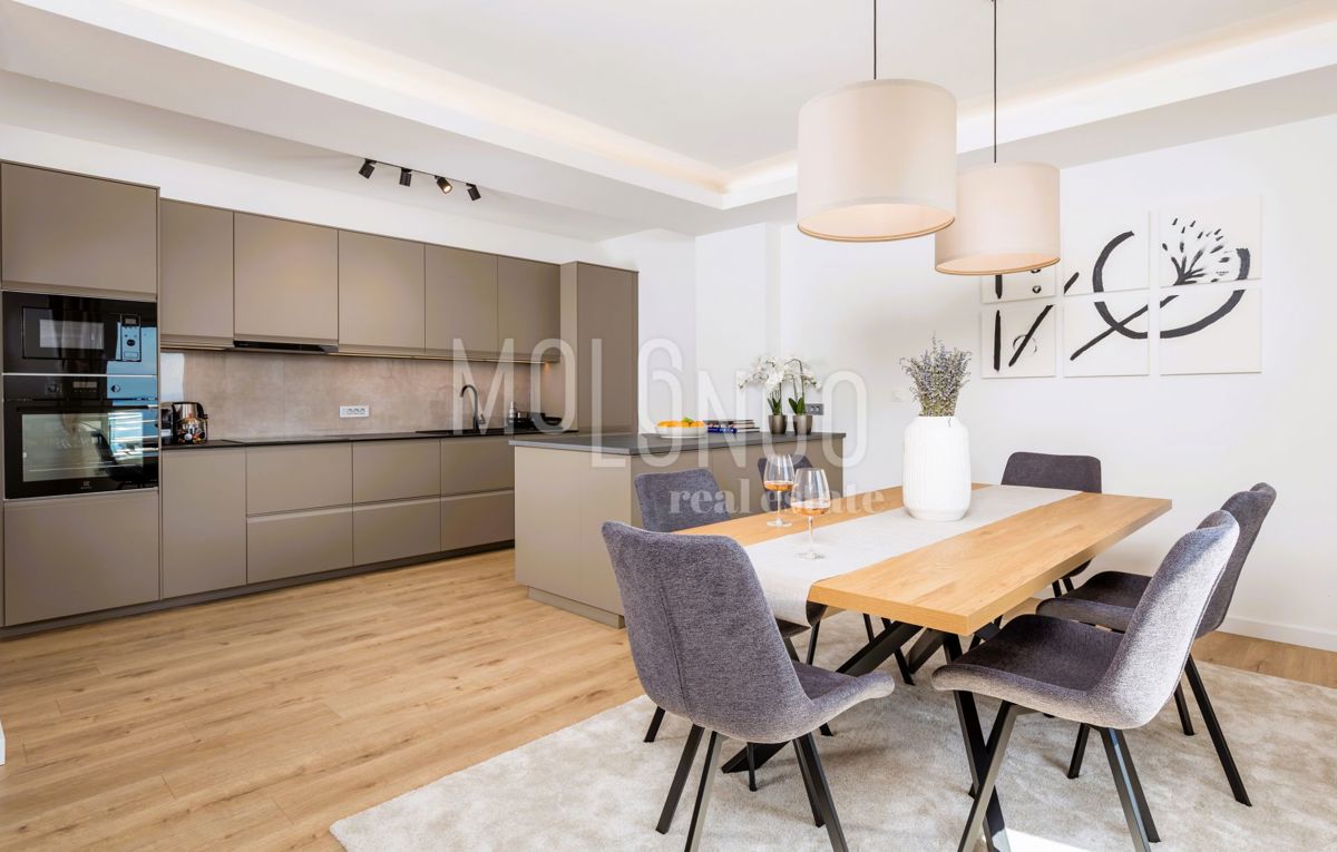 Stanovanje/apartma Ičići, Opatija - Okolica, 121,70m2