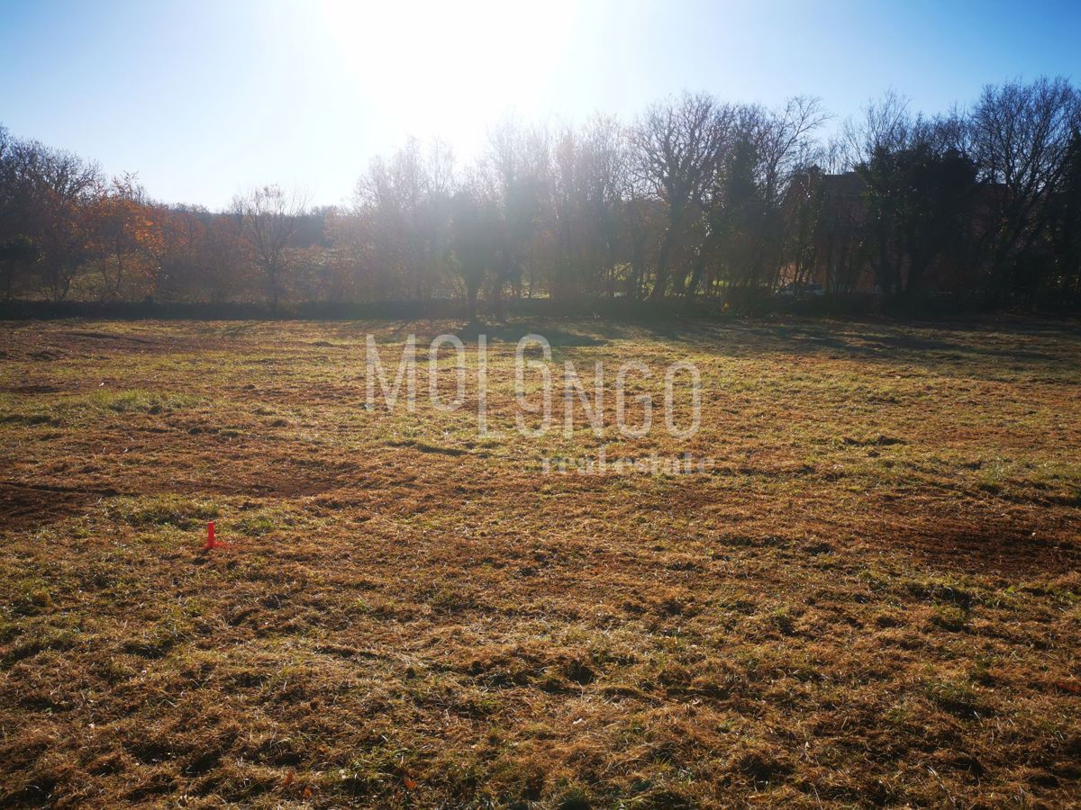 Zemljišče Labin, 983m2