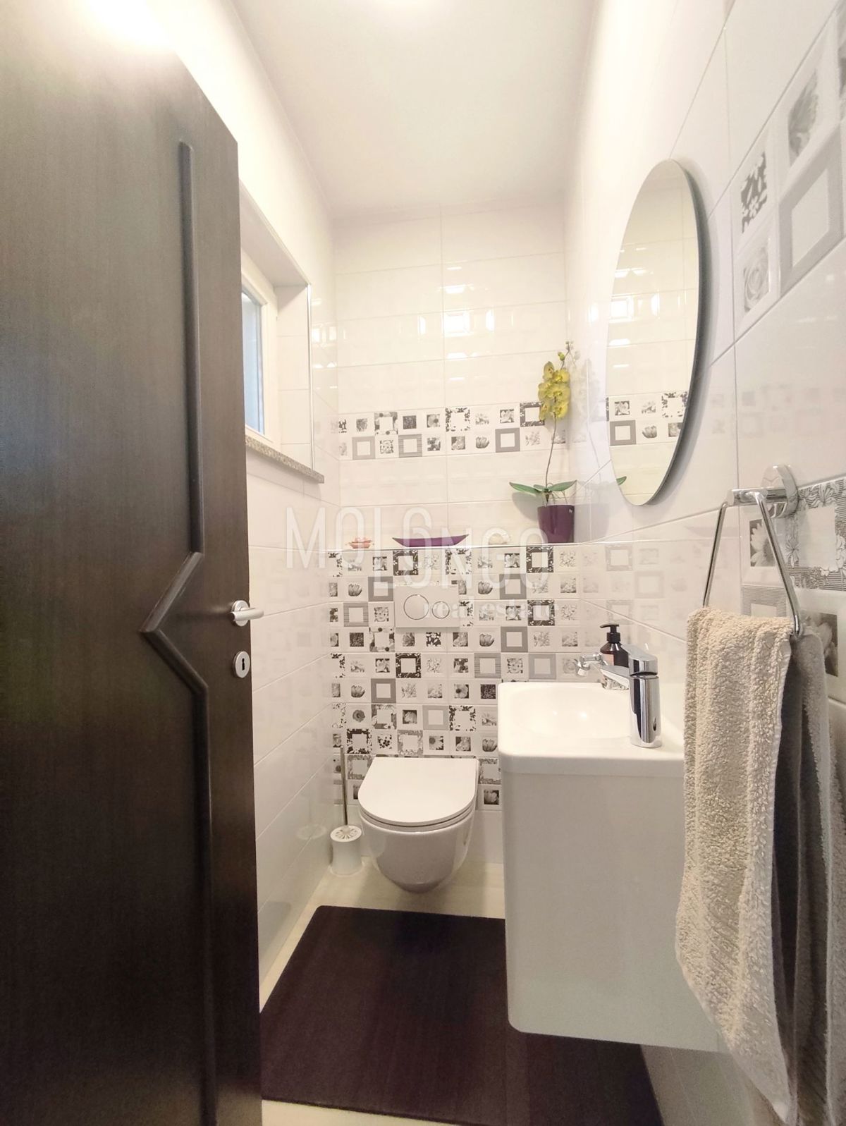 ISTRA, KRINGA- samostojeća kuća s bazenom na 2000 m² okućnice