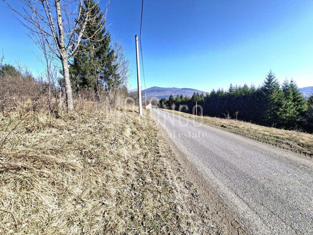 Zemljišče Vujnovići, Vrbovsko, 1.475m2