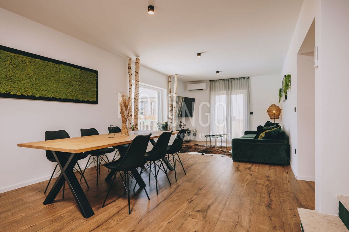 Hiša Tinjan, 200m2