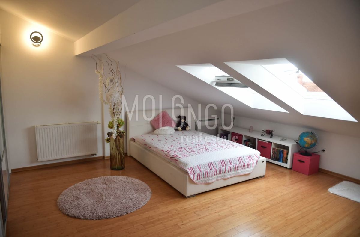Stanovanje/apartma Drenova, Rijeka, 185m2