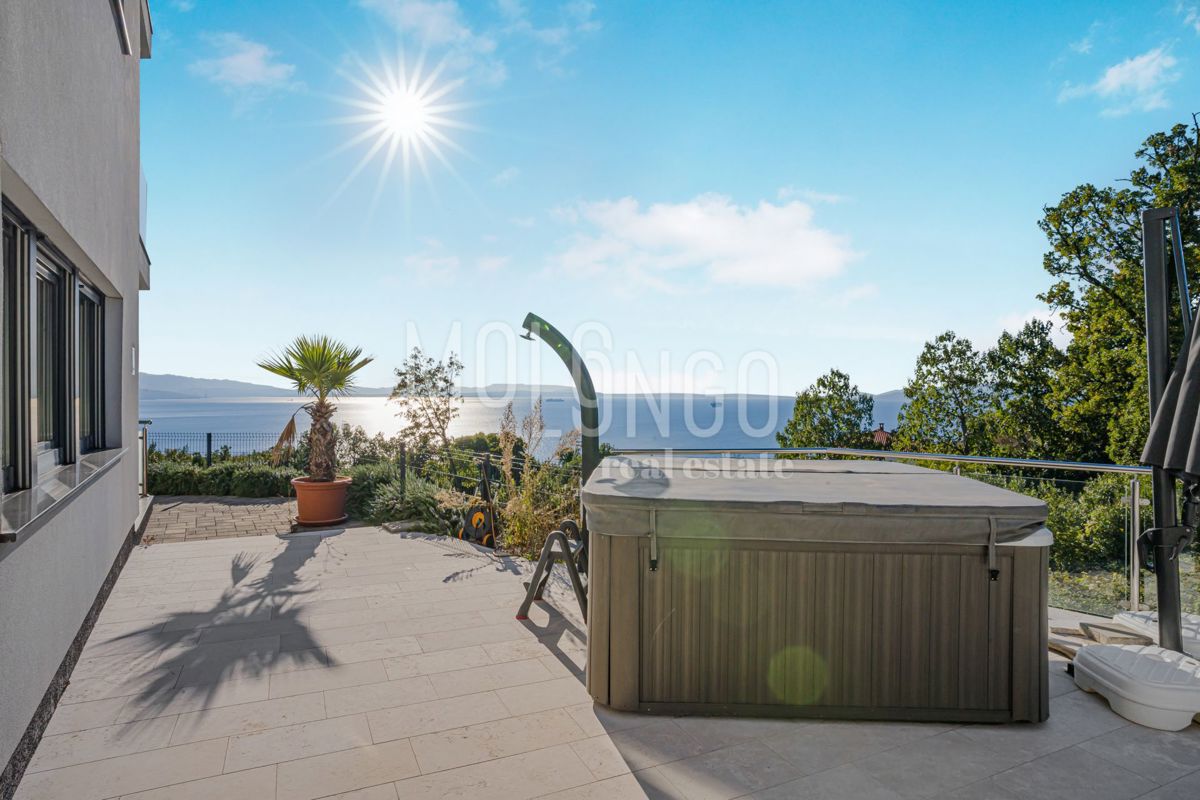 Stanovanje/apartma Pobri, Opatija - Okolica, 113,90m2