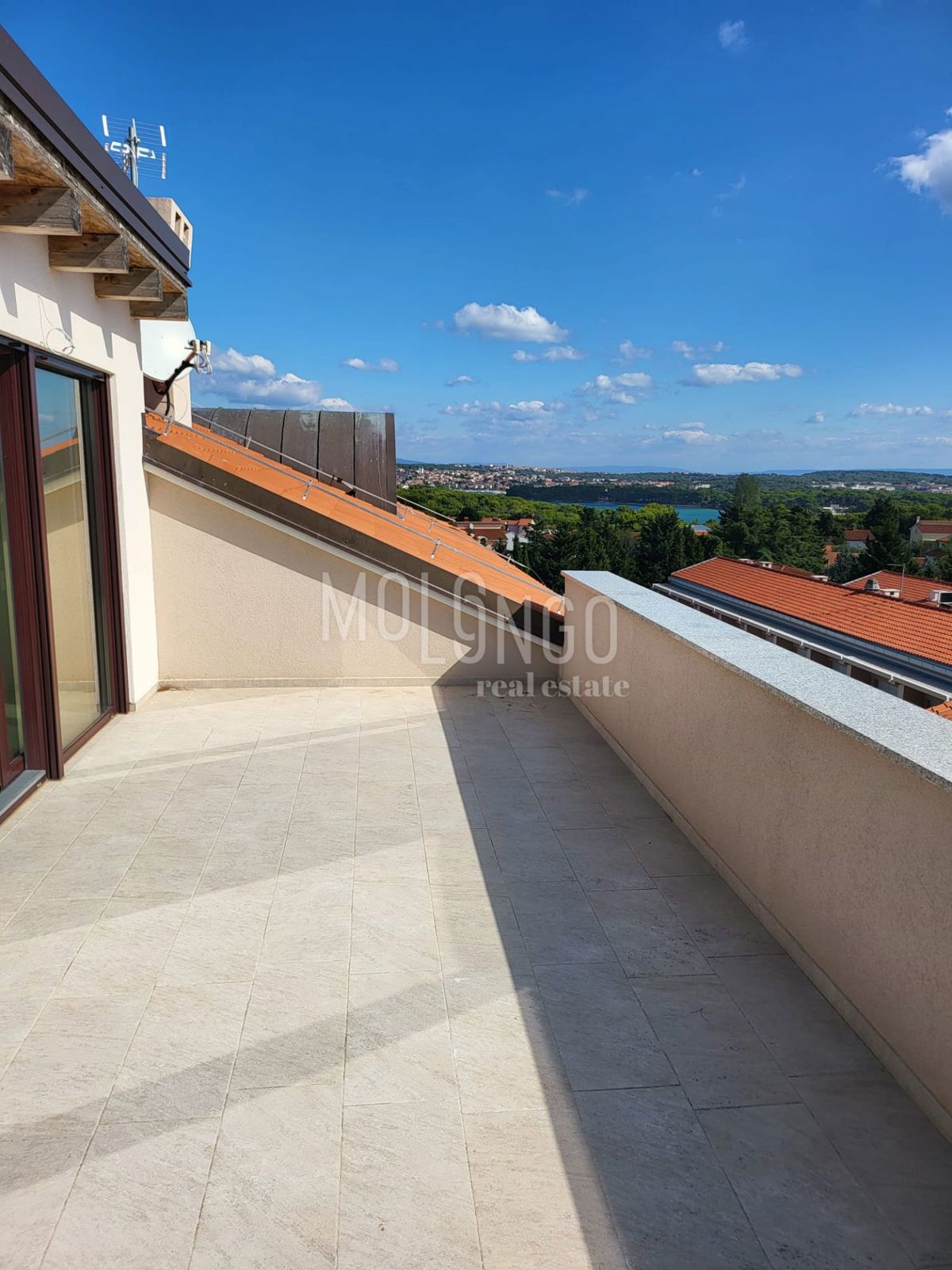 Stanovanje/apartma Premantura, Medulin, 166m2