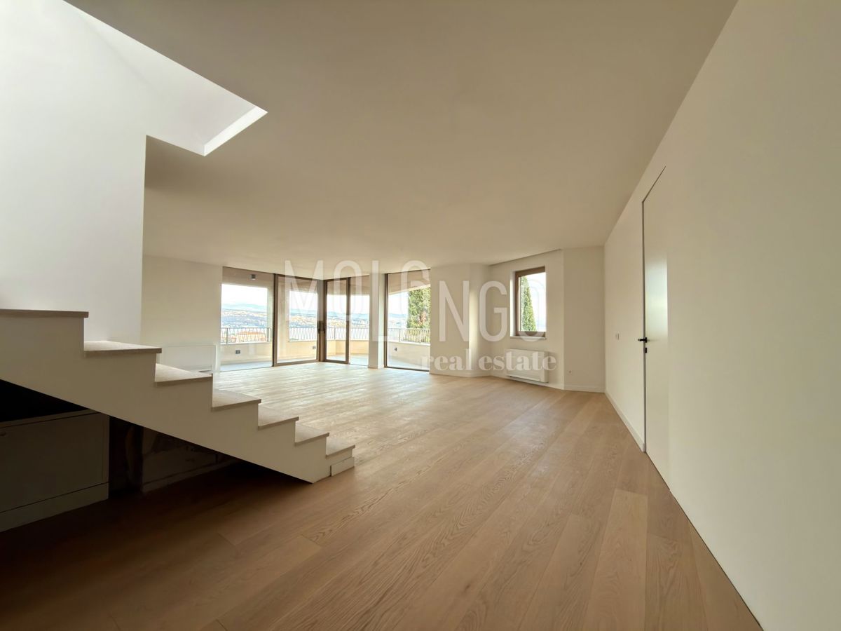 Stanovanje/apartma Opatija - Centar, Opatija, 265m2