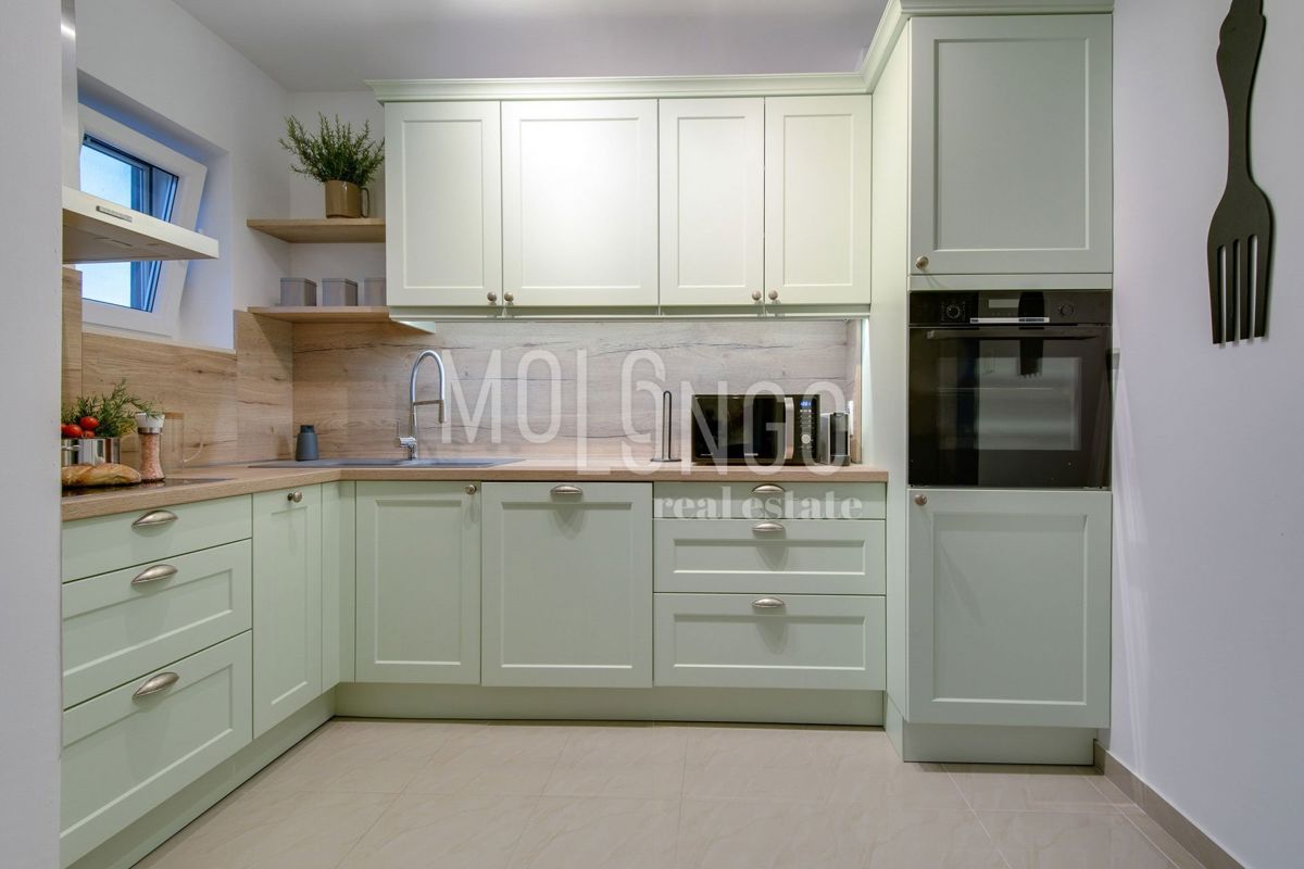 Stanovanje/apartma Volosko, Opatija, 121,35m2