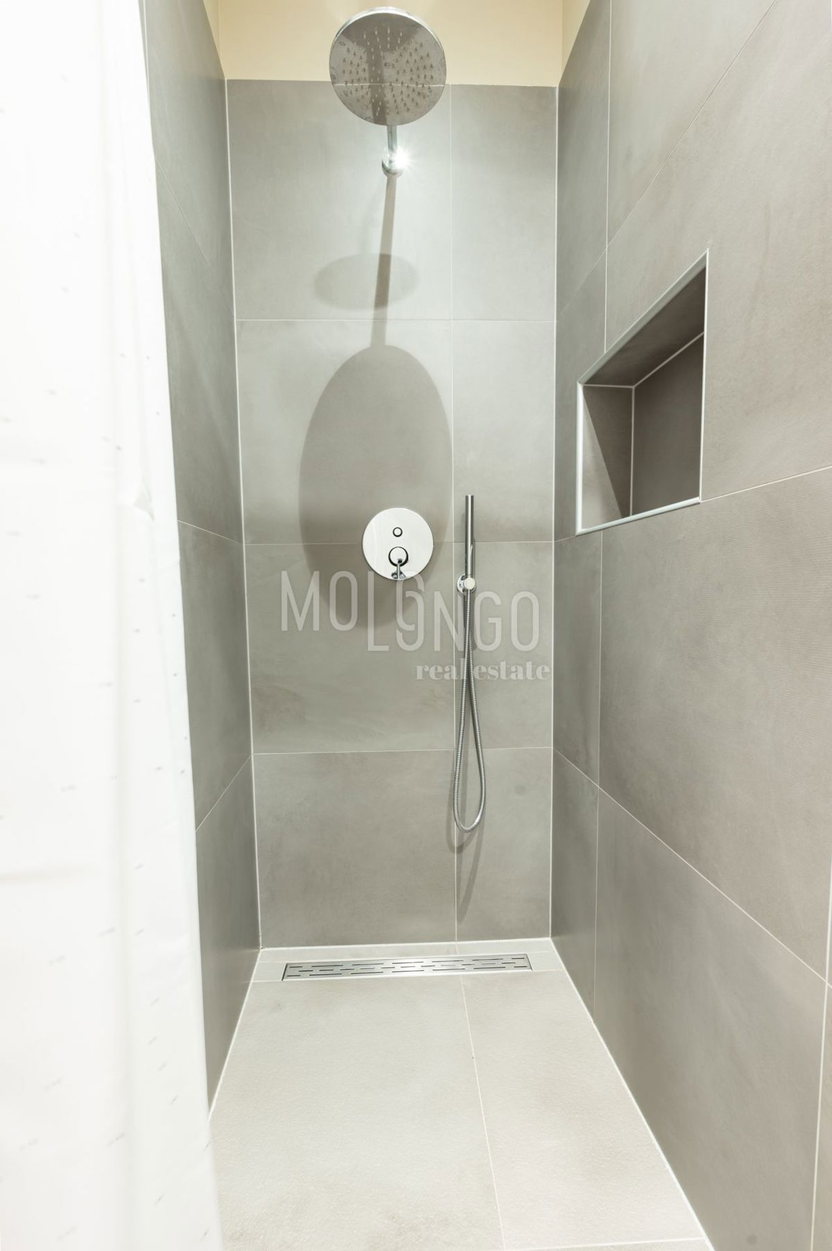 ISTRA, POREČ- Starogradska jezgra – kompletno renoviran stan, idealan za najam