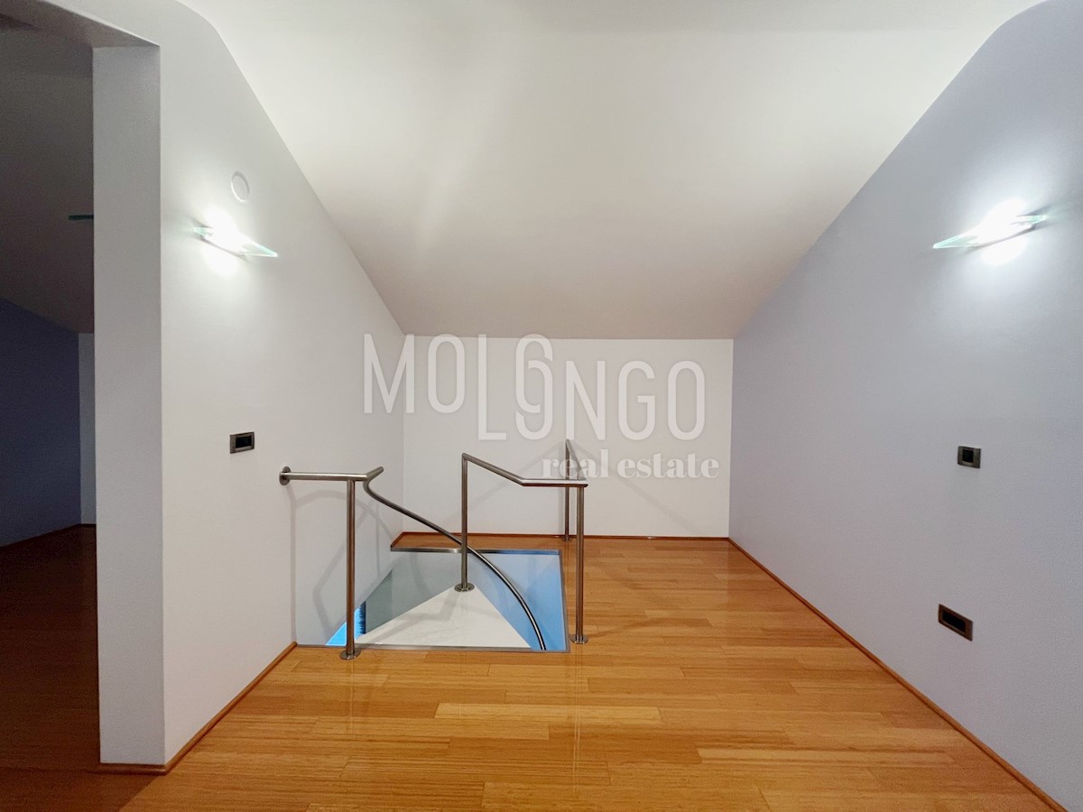 Stanovanje Ičići, Opatija - Okolica, 108,75m2