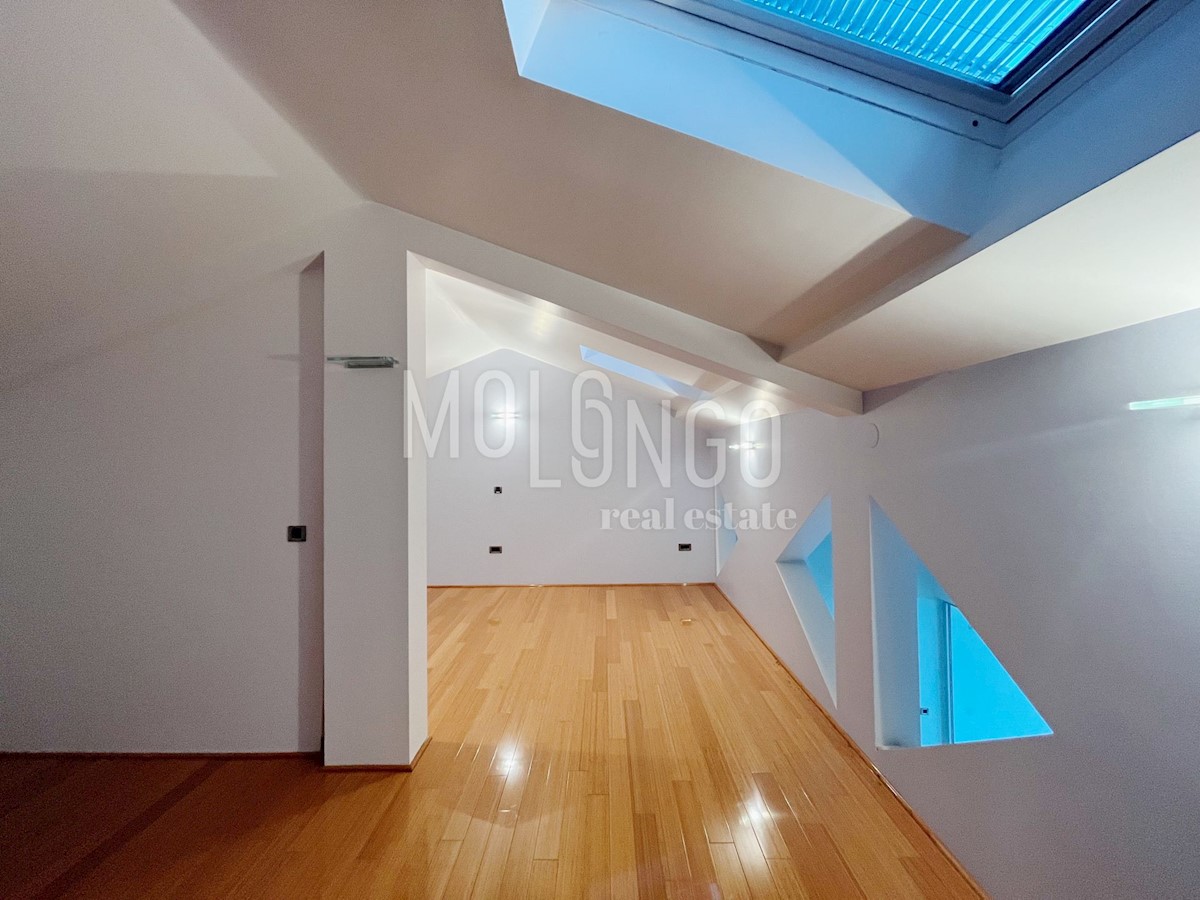 Stanovanje Ičići, Opatija - Okolica, 108,75m2