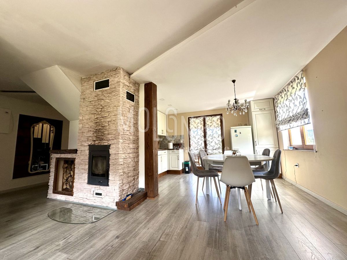 Hiša Komlenići, Vrbovsko, 130m2