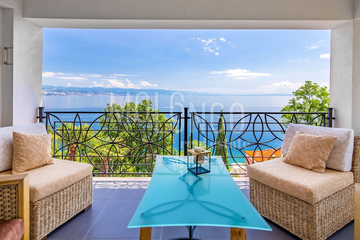 Stanovanje Punta Kolova, Opatija, 220,20m2