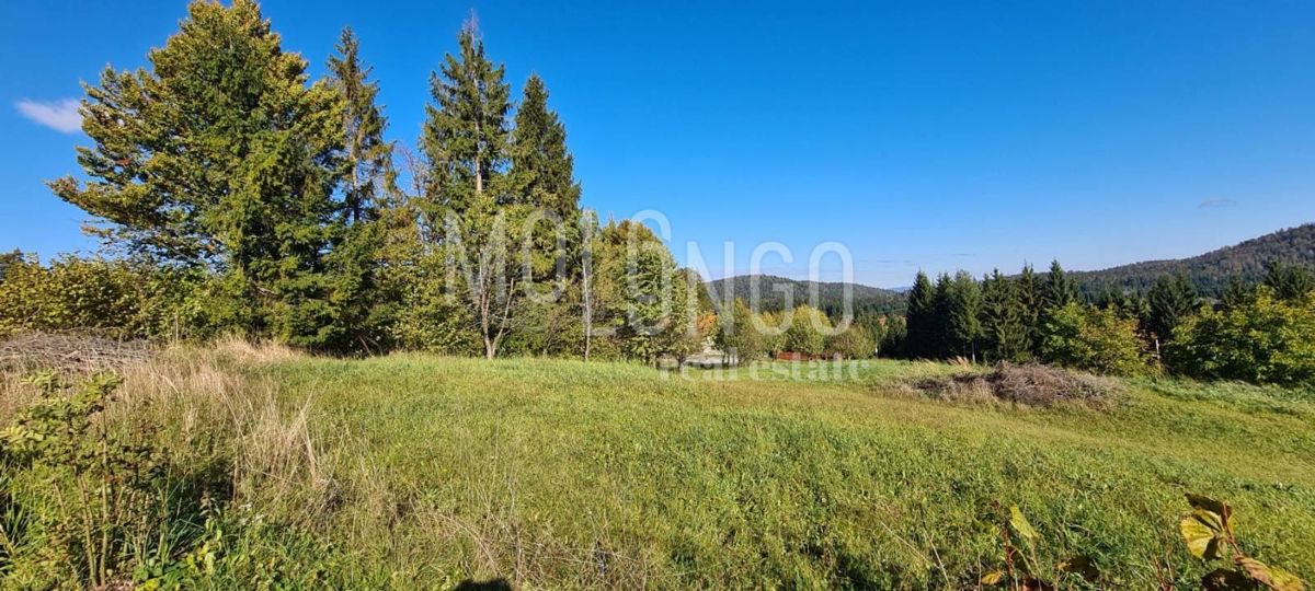 Zemljišče Stara Sušica, Ravna Gora, 800m2