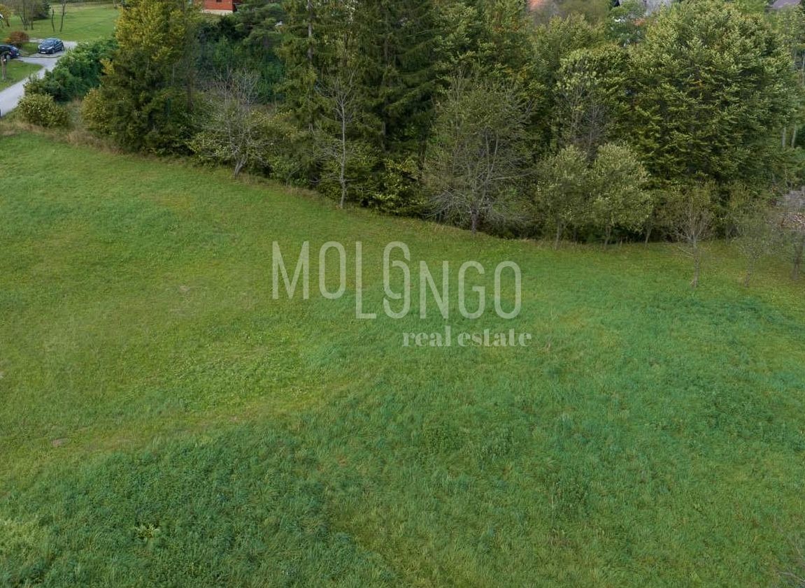 Zemljišče Stara Sušica, Ravna Gora, 800m2